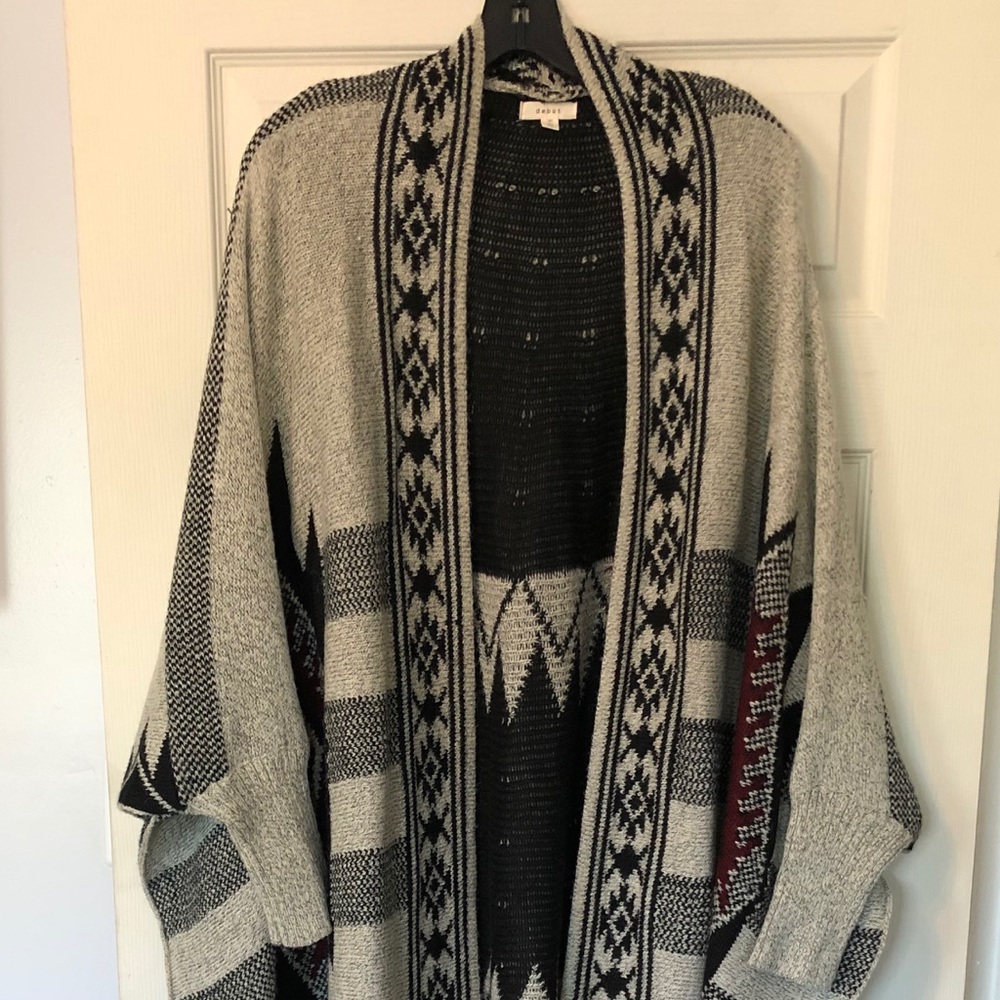Poncho sweater